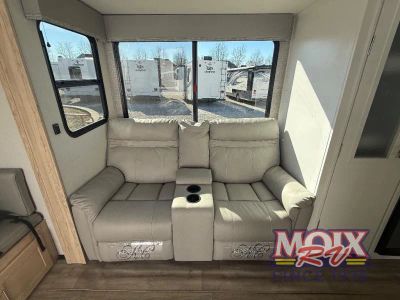 2023 Alliance RV Avenue - Photo 15