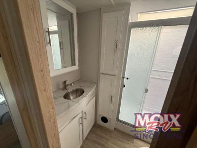 2023 Alliance RV Avenue - Photo 24