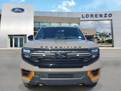2026 Ford Expedition — side profile view
