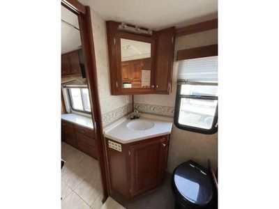 2006 Fleetwood RV Fleetwood Revolution - Photo 28