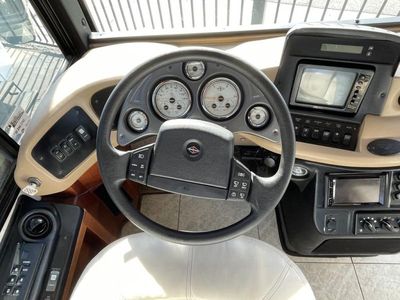 2006 Fleetwood RV Fleetwood Revolution - Photo 5