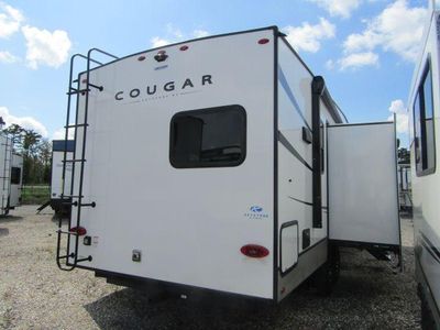 2025 Keystone Cougar - Photo 3