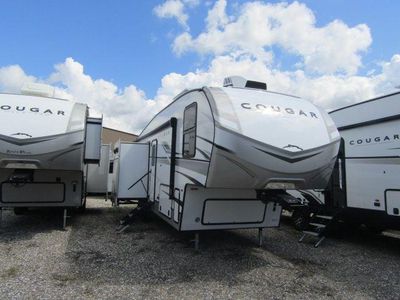 2025 Keystone Cougar - Photo 1