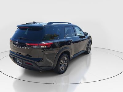 2025 Nissan Pathfinder — photo 7 view