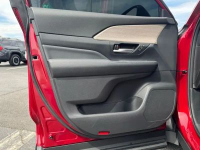 2025 Toyota Grand Highlander Hybrid - Photo 15