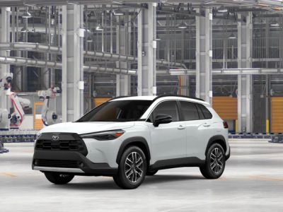 2026 Toyota Corolla Cross XLE in Wind Chill Pearl <a role='button' class='viewDgDisclaimersButton' data-toggle='modal'...