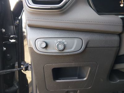 2025 Chevrolet Trailblazer — photo 13 view