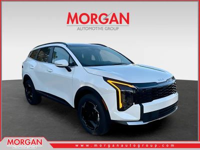2026 Kia Sportage Hybrid EX in White — front three-quarter view