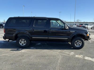 2002 Ford Excursion — detail view
