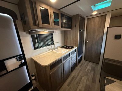 2021 CrossRoads RV Zinger Lite - Photo 16
