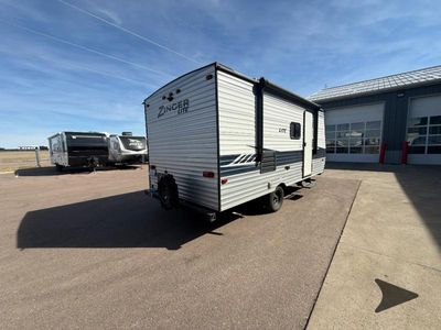 2021 CrossRoads RV Zinger Lite - Photo 6