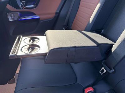2026 Mercedes-Benz GLC - Photo 31