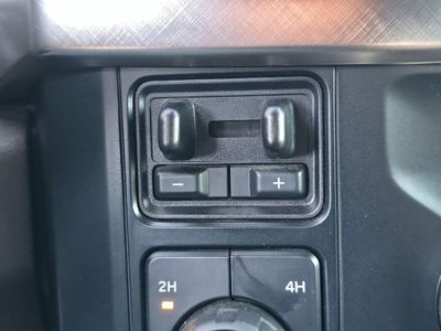 2023 Ford F-350SD — photo 18 view