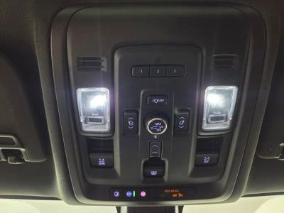 2021 GMC Yukon — photo 21 view