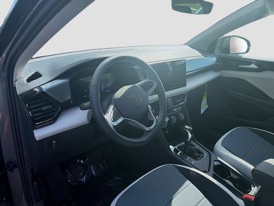 2026 Volkswagen Taos - Photo 9