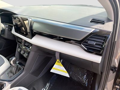 2026 Volkswagen Taos - Photo 23