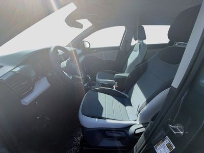 2026 Volkswagen Taos - Photo 16