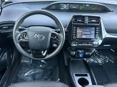 2022 Toyota Prius - Photo 15