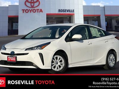 2022 Toyota Prius - Photo 1