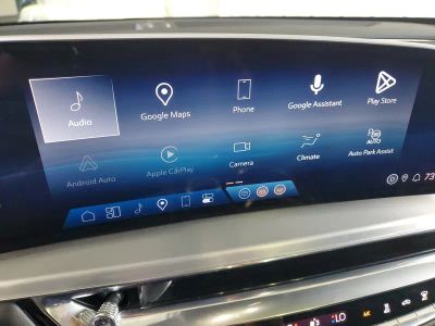 2024 Cadillac LYRIQ — photo 25 view