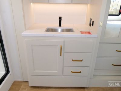 2026 Grand Design Influence - Photo 14
