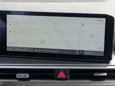 2025 Kia Sorento — photo 17 view