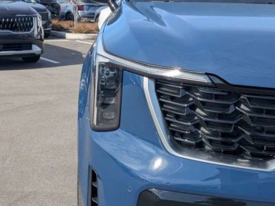 2025 Kia Sorento — photo 9 view