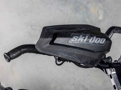 2024 Ski-Doo Summit X with Expert Package Rotax 850 E-TEC 165 S_Level 4.5 in. - Photo 17