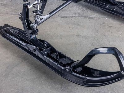 2024 Ski-Doo Summit X with Expert Package Rotax 850 E-TEC 165 S_Level 4.5 in. - Photo 3