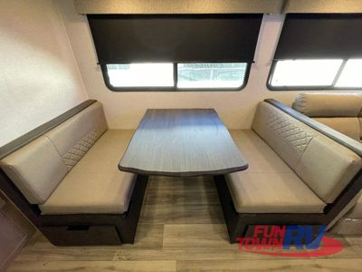 2025 CrossRoads RV Cruiser Aire - Photo 19
