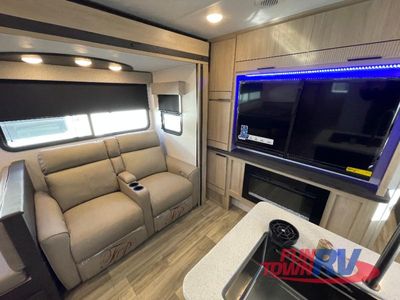 2025 CrossRoads RV Cruiser Aire - Photo 20