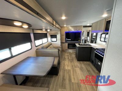 2025 CrossRoads RV Cruiser Aire - Photo 12