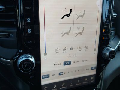 2025 Ram 1500 — photo 19 view