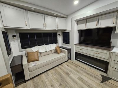 2026 Brinkley Model Z - Photo 22