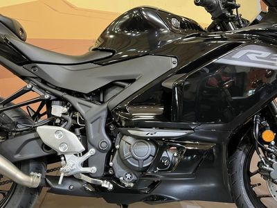 2026 Yamaha YZF-R3 - Photo 11