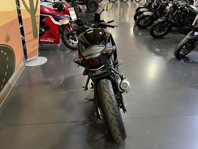 2026 Yamaha YZF-R3 - Photo 5