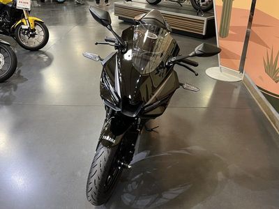 2026 Yamaha YZF-R3 - Photo 3
