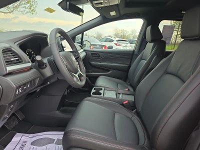 2026 Honda Odyssey — photo 9 view
