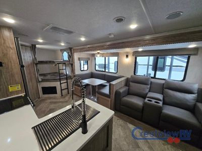 2023 Palomino SolAire - Photo 11