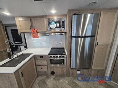 2023 Palomino SolAire - Photo 19