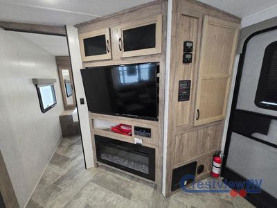 2023 Palomino SolAire - Photo 15