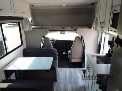 2026 Gulf Stream Conquest Class C - Photo 10