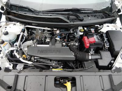 2024 Nissan Rogue — photo 9 view