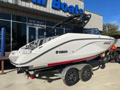 2026 Yamaha 222 XD - Photo 3