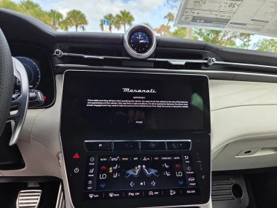 2026 Maserati Grecale — photo 18 view