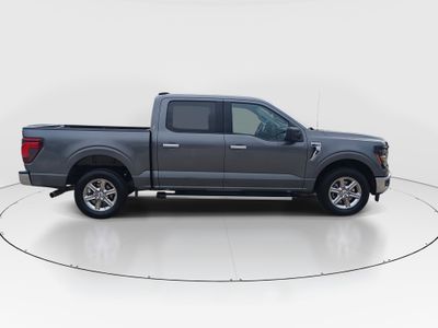 2025 Ford F-150 - Photo 8