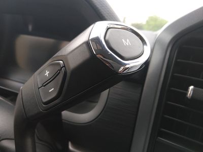 2025 Ford F-150 - Photo 16