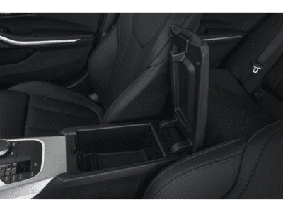 2026 BMW 3 Series — photo 11 view