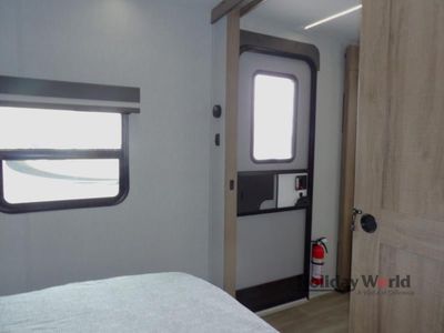 2024 Grand Design Imagine XLS - Photo 22