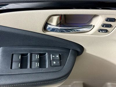 2016 Honda Pilot — photo 18 view